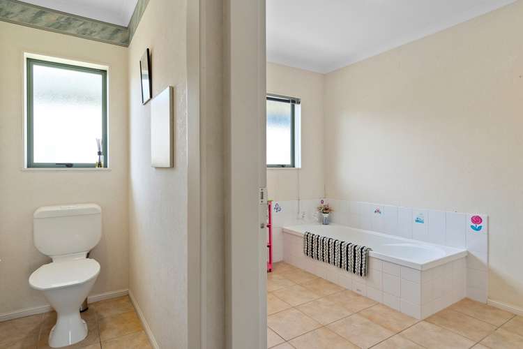 8 Brackenburn Drive Ohauiti_15