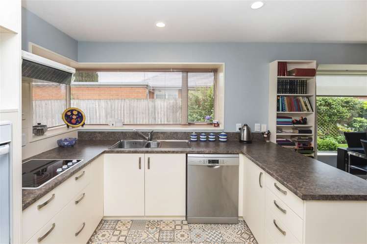 46 Showgate Avenue Sockburn_8