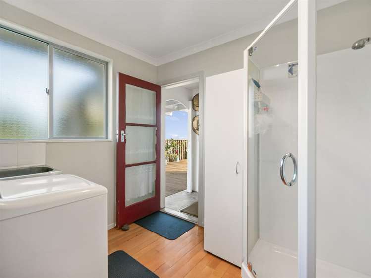 147 Rogers Road Pukehina_14