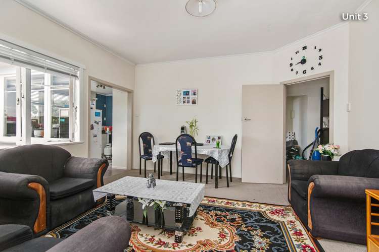 38 Botany Road Botany Downs_17