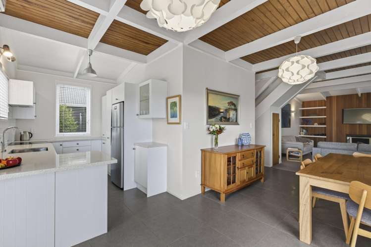 87 Dorset Avenue Lynmouth_6