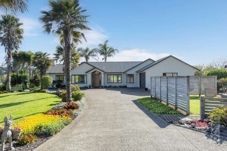 1224 State Highway 16 Waimauku_28