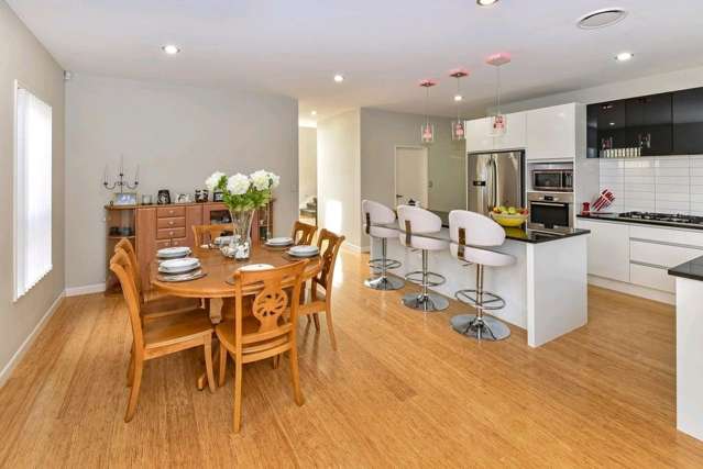 71 Killarney Drive Flat Bush_3