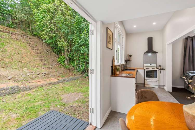 95 Glen Road The Glen_19