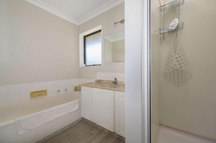 111A Kings Avenue Matua_14