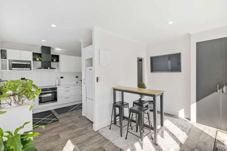 14 Howden Street Waiuku_6