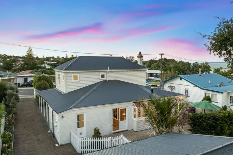 79 Selwyn Road Cockle Bay_28