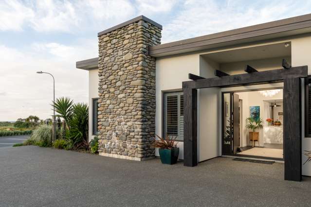 14 Takahe Drive Paraparaumu Beach_4