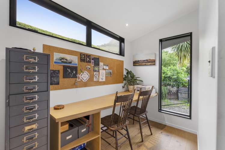 6 Merlincote Crescent Governors Bay_11