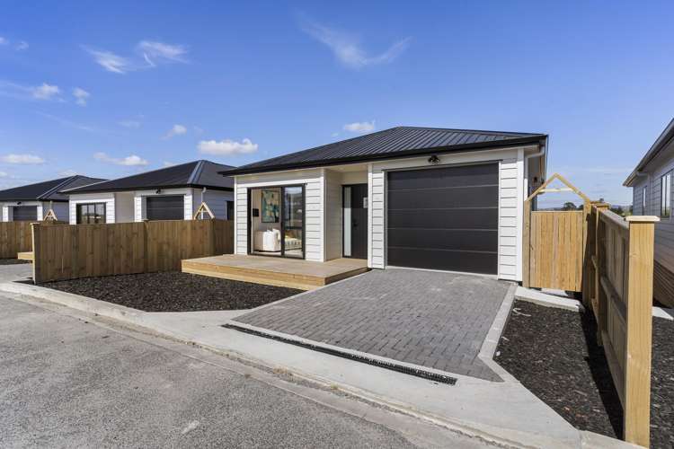 75 Tributary Parade Karaka_19