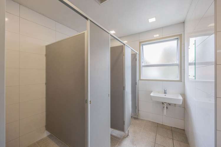 2 Woodside Road Mount Eden_13