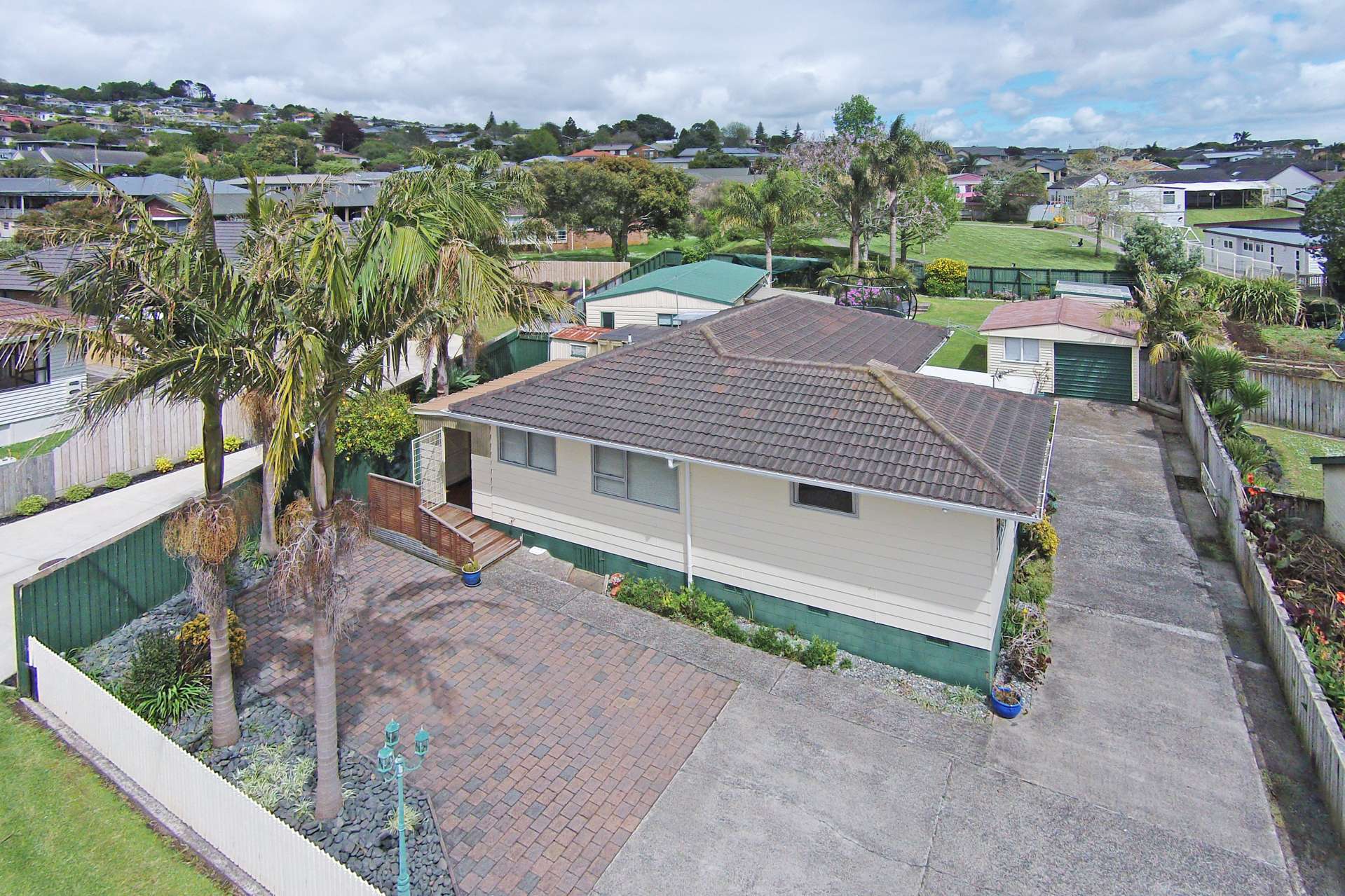 11 Henry Curd Terrace Pukekohe_0