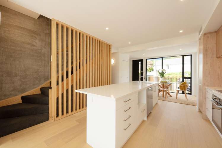 5/6 Makara Road Karori_15