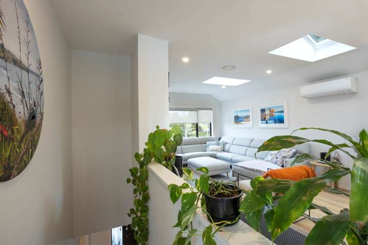 191e Golf Road Titirangi_6