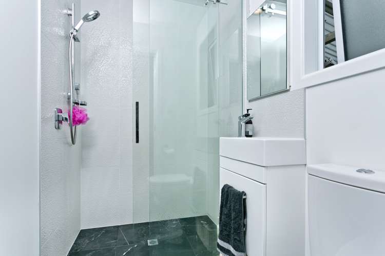 21 Ivy Place Birkdale_13