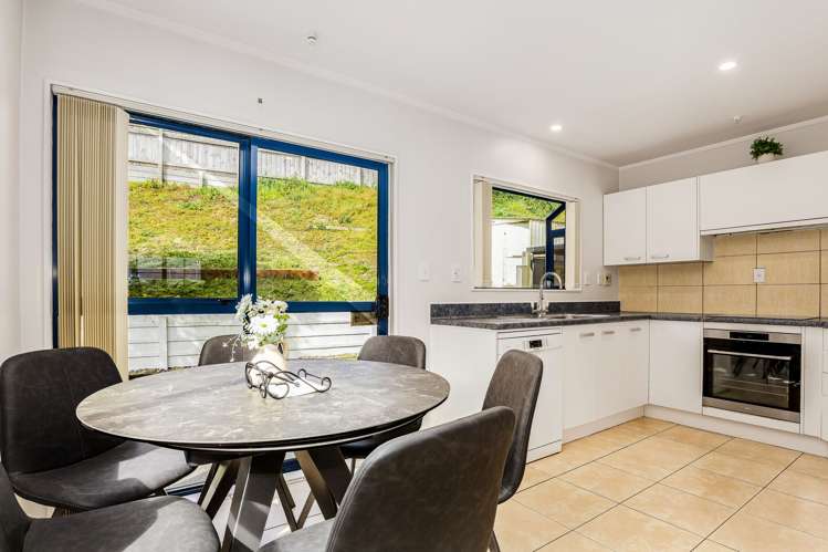 11 Peppertree Lane Woodridge_4