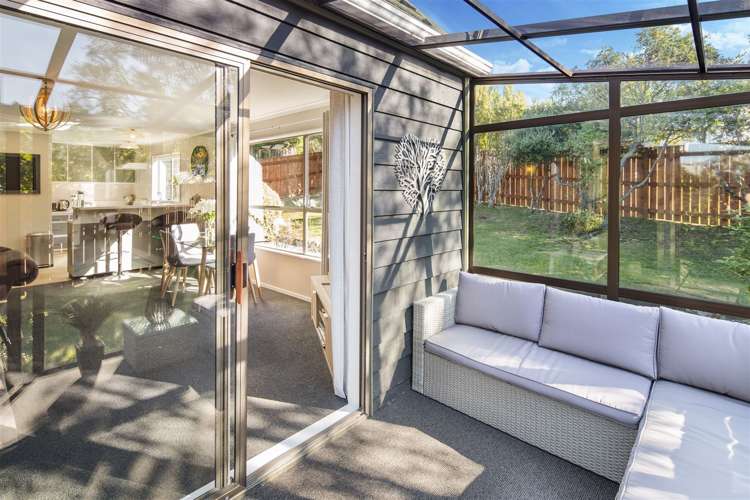 2 Makatote Grove Churton Park_7