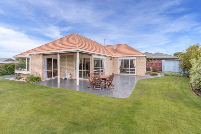 21 Orlando Crescent Waimairi Beach_1