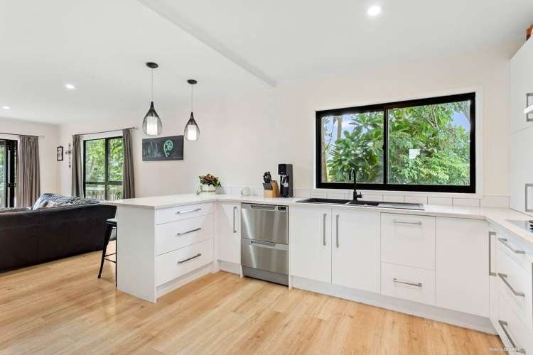 2/228a Beach Haven Road Beach Haven_7