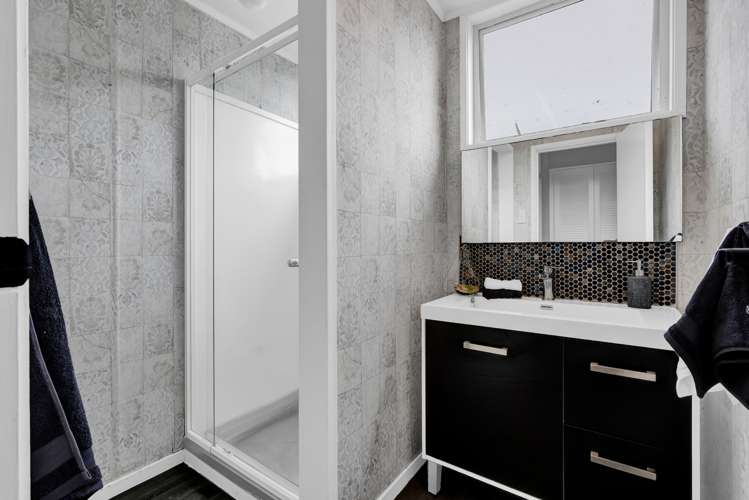 49 Ngakoti Street Urenui_11