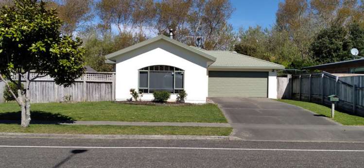 100 Weggery Drive Waikanae Beach_0