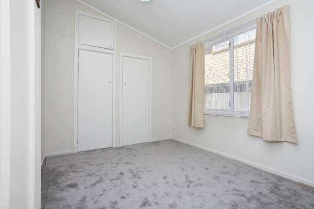 32 Winstone Road Mt Roskill_3