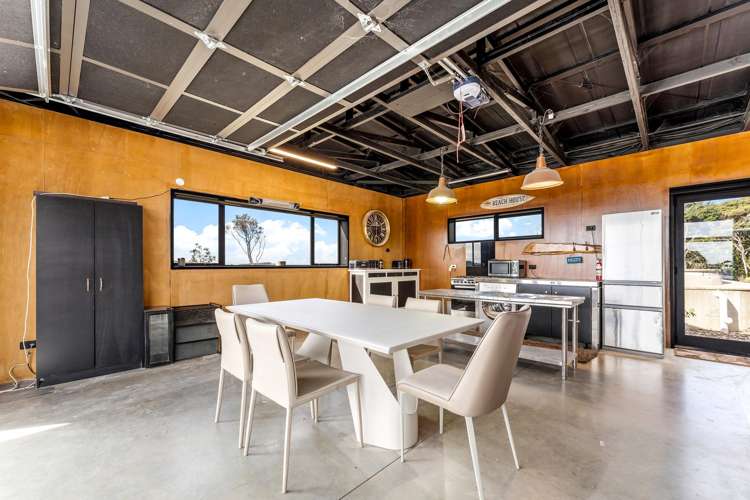 1570 Cove Road Mangawhai_40