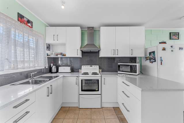 2/146 Puhinui Road Papatoetoe_3