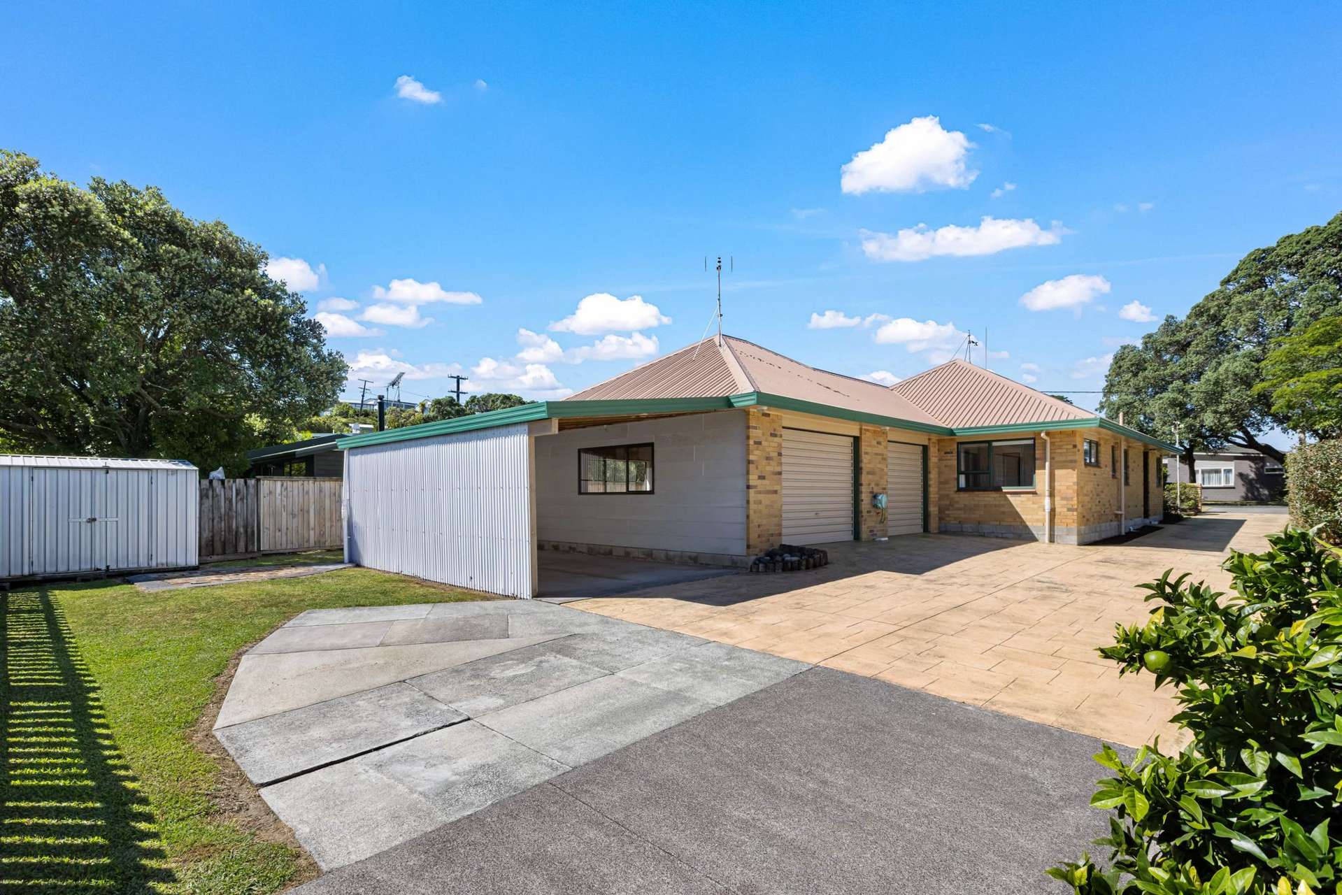 14 Laurie Street Red Beach_0