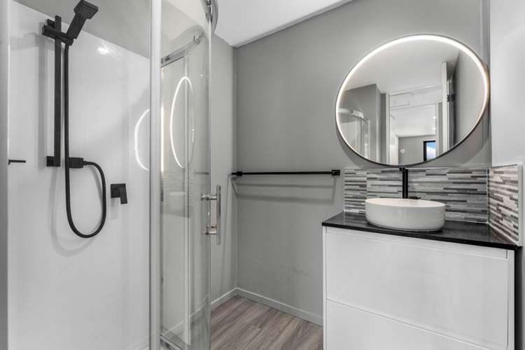 2/34 Ferndale Road Mt Wellington_15