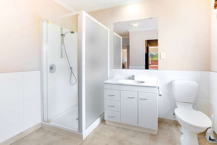 189 Wattle Farm Road Wattle Downs_14