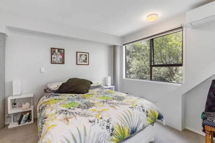 193 Whangaparaoa Road Red Beach_16