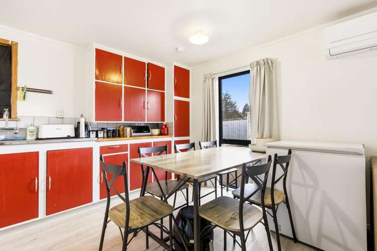 19 Mackenzie Street National Park_6