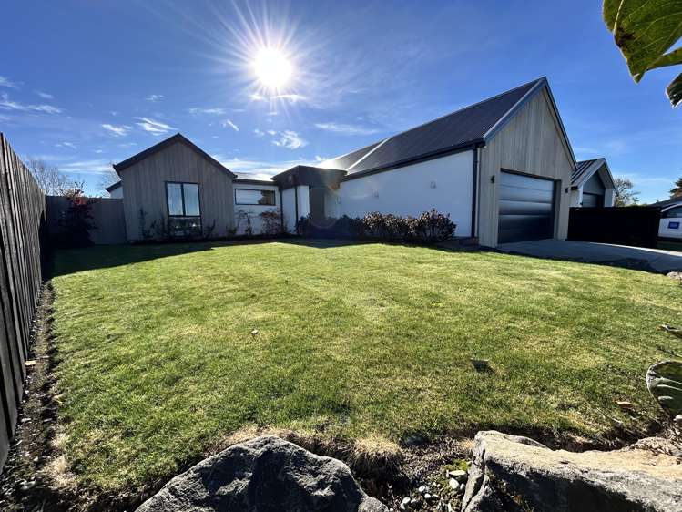 9 Redhaven Rise Netherby_40