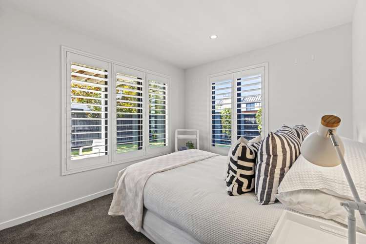 59 Waterstock Way Parklands_21