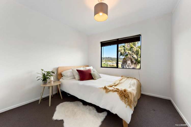 87 Captain Scott Road Glen Eden_8