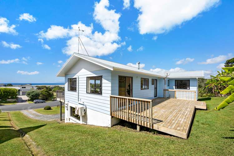 17 Taranui Place Mangawhai Heads_19