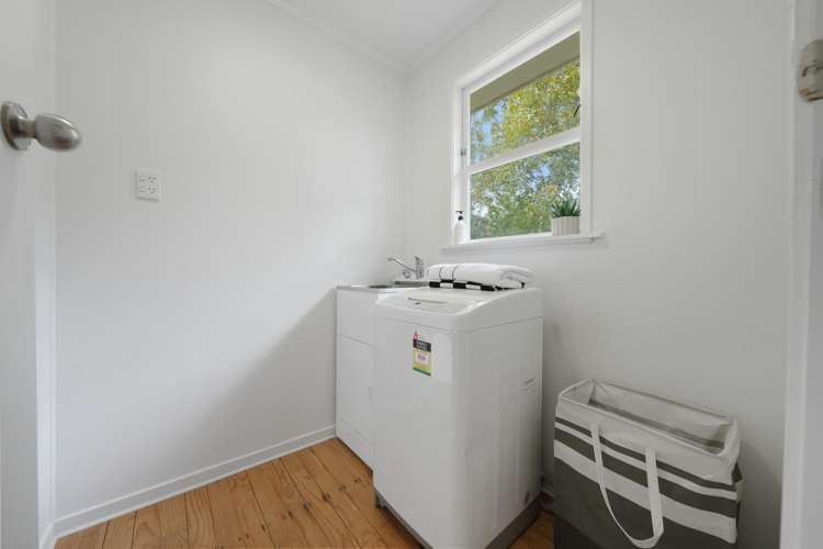 7 McPhail Street Birkdale_15