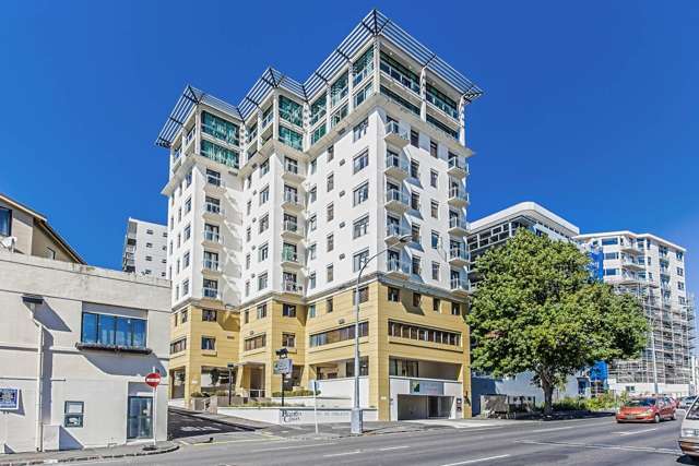 8c/92 Nelson Street Auckland Central_2