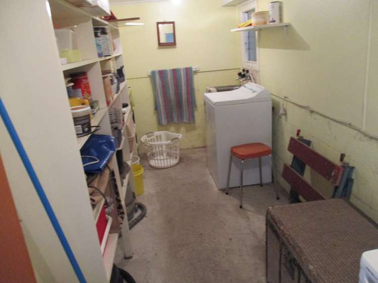 7 Cambridge Street Balclutha_16