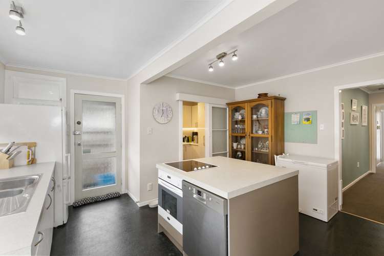 101 Rata Street Naenae_13