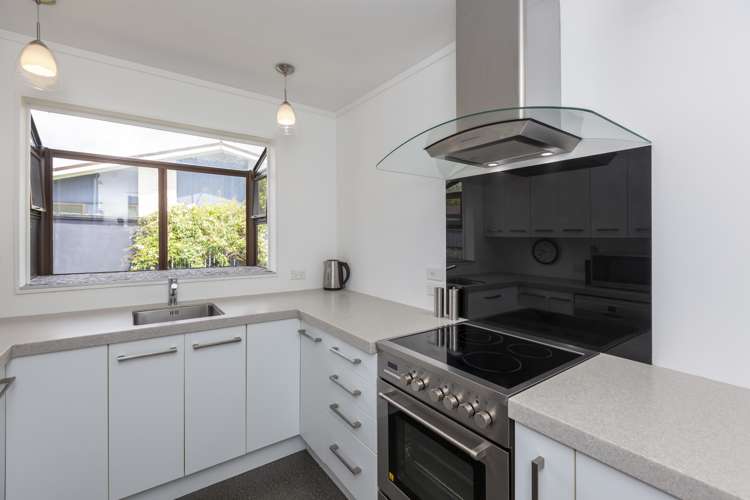 15a Rosebank Grove Waikanae_7