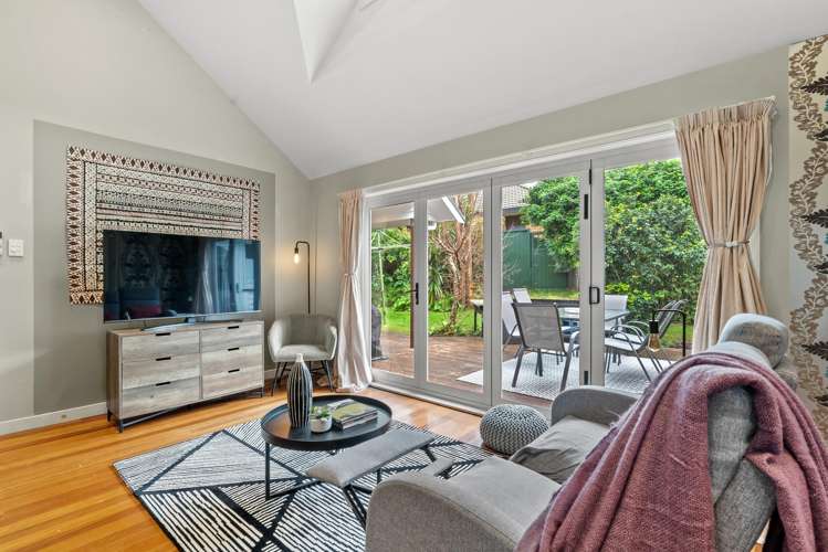 8 Vinter Terrace Mount Albert_6