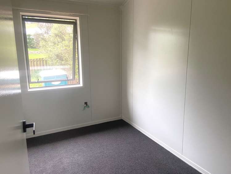 1 Esplanade Marokopa_5