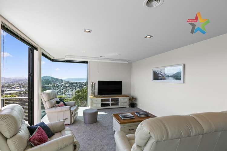 1 Mewburn Rise Karori_4