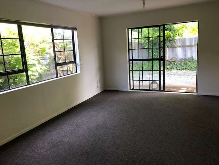 7A Clifton Avenue 10114_3