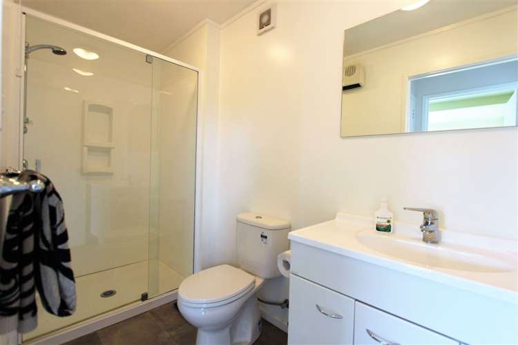 8 Adams Road Thornton Bay_17