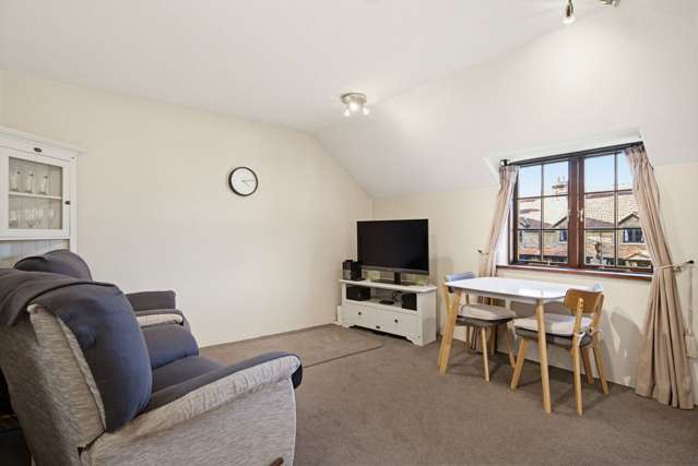 10/24 Quiet Woman Way Monaco_3