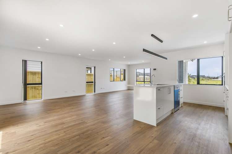 7 Hard Beech Street Takanini_7