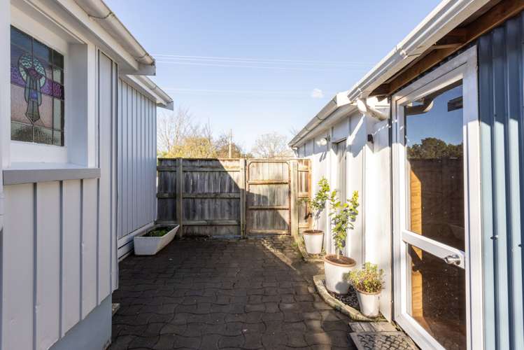 65 Ferry Road Clive_12